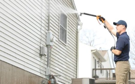Professional House Washing Service – Restore Your Home’s Curb Appeal with Safe & Effective Cleaning