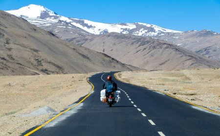 Delhi to Ladakh via Manali and Srinagar – Scenic Routes Unveiled