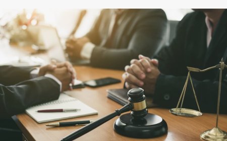 Understanding Bond Lawyers: Their Role, Importance, and How to Choose the Right One