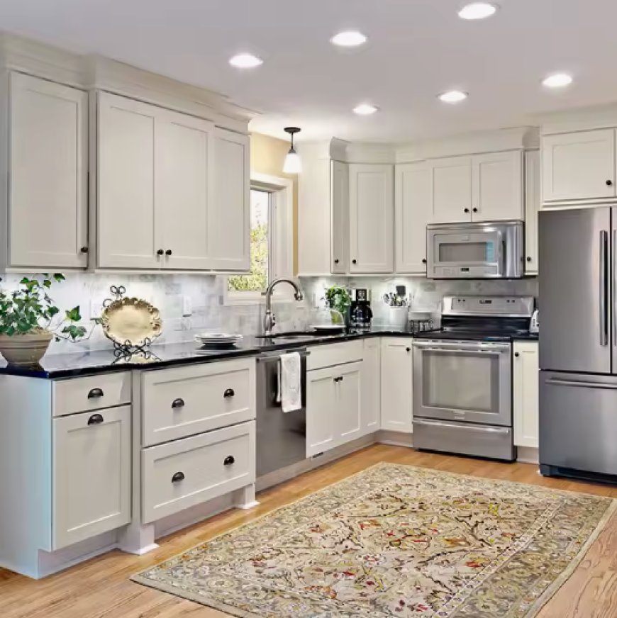 Professional Cabinet Painting Services | Refresh Your Kitchen or Bath