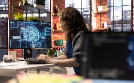 What Features Should You Look for in a Generative AI Solution for HR?