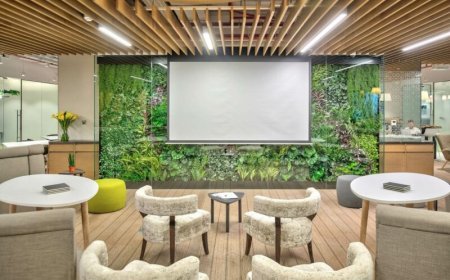 Beyond the Desk: Dubai’s Top Coworking & Event Spaces for Creatives, Founders & Dreamers