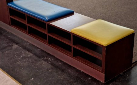 Storage Bench vs. Traditional Seating: Which Is Better for Your Home?
