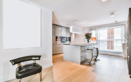 Key Benefits of Installing Parquet Flooring in Dubai Residences