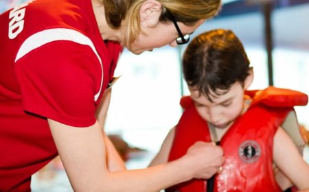 Lifeguard & Swimming Instructor Courses Launching at Sean Treacy Memorial Swimming Pool, Tipperary Town